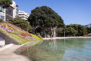 Home2Book Bright & Comfy Apt Santa Cruz Center