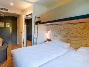 Hotels B&B HOTEL Cholet Nord : photos des chambres