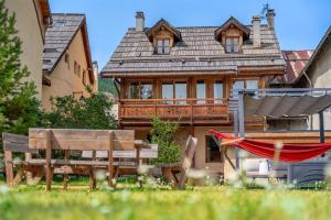 Chalets La Graviere : photos des chambres