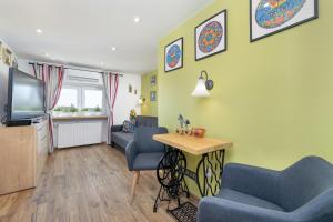 Slowacki Avenue Family Apartments Cracow by Renters