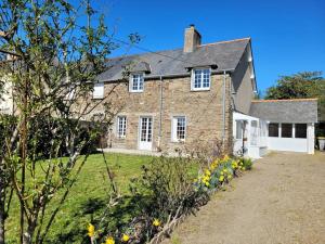 Maisons de vacances Maison au calme a 2 pas du port : photos des chambres