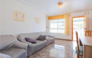 Pet Friendly Home In Los Alcazares
