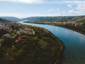 Appartements GEST-LOC LOCATION MEUBLEE T3 Le DromArdechois - TOURNON SUR RHONE - ARDECHE : photos des chambres