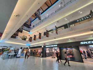 Vivacity Megamall City View Jazz Suites 3BR Direct Mall Access with free parking 11C