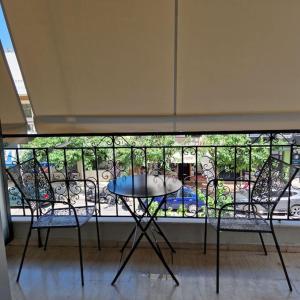 Faronita - Luxury apt in the heart of Kalamata