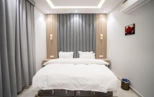 البرج الأزرق للشقق الفندقية - Blue Tower Hotel Apartments