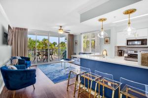 Destin West Bayside Pelican #308