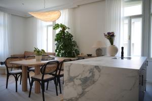 Kleen, boutique home