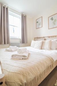 Right by Oval station 2-Bed Flat ! FREE WIFI!