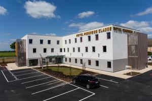 Hotels Premiere Classe Chartres Sud - Barjouville : photos des chambres