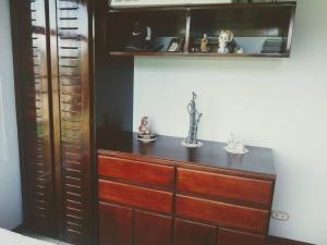 Room in House - Habitacion Y Bano Independientes