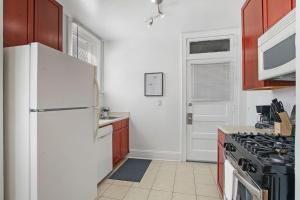 Ideal, Spacious & Furnished 1BR Apartment - Cullom C2