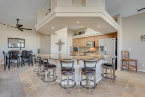 Private Pool and Hot Tub Lake Havasu City Gem!