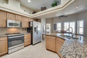 Private Pool and Hot Tub Lake Havasu City Gem!