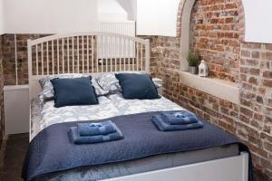 Old Town WAWEL II Premium Apartments