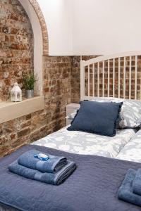 Old Town WAWEL II Premium Apartments