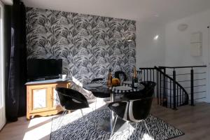 Appartements Amazing Duplex with Sauna 1BR4P in ORLY - ONYX : photos des chambres