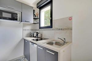 Appartements Amazing Duplex with Sauna 1BR4P in ORLY - ONYX : Appartement