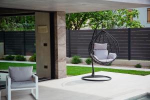 Beautiful villa with private pool near sea