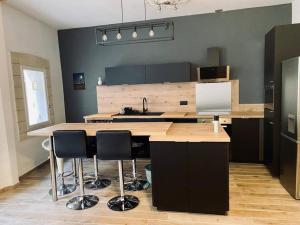 Bel appartement climatisé proche calanques vieux port