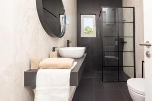 Apartments with parking space Vir - Lozice, Vir - 21759