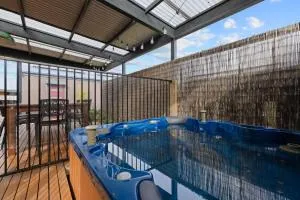 Back Beach Oasis - 史密斯海滩