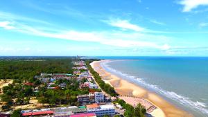 Beachfront Apartment with Balcony, Sea View & Pool View - Cha Am - Hua Hin