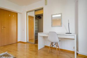 Old City Center River View-4BR-Parliament-Metro-Park