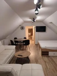 Apartmán Tulipán - 里马夫斯卡索博塔