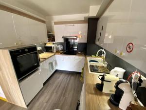 Logement cosy, situé entre ciel et mer