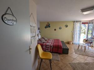 Maisons d'hotes Guestroom Bruyeres, 1 piece, 2 personnes - FR-1-589-601 : photos des chambres