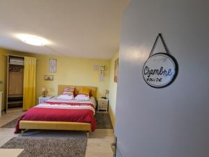 B&B / Chambres d'hotes Guestroom Bruyeres, 1 piece, 2 personnes - FR-1-589-601 : photos des chambres