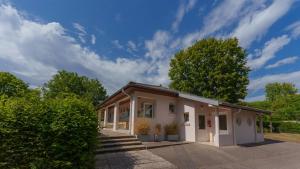 Campings Camping Vittel : photos des chambres