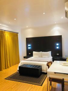 Bellagio Hills Hotel and Restaurant