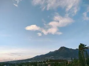 Raden Homestay - Junggo