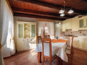 Beautiful Casa Silvano with swimming pool ideal for families & friends