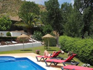 Traditional Villa Big Pool and Gardens