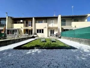 Maison Bleue ※ Carcassonne - Cavanac