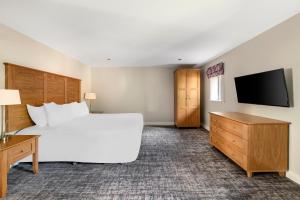 Two-Bedroom Apartment room in Thurnham Hall By Diamond Resorts