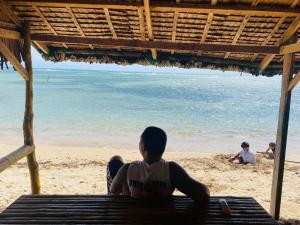 Beach Front Calatagan Apartelle