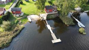 obrázek - Private Lake Cabin