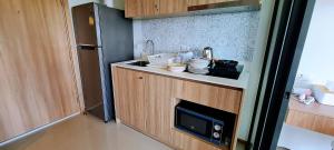 Hua Hin Top Floor View Condo Walk to Beach & Cicada La Habana หัวหิน คอนโดชั้นบนสุด วิวดี ใกล้ทะเล ติดตลาดซิเคด้า ลาฮาบาน่า