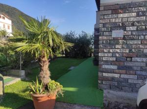 CasaDolcelago Marone Villa con Giardino Vista Lago Private Parking