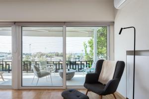 Glyfada Unique Residence