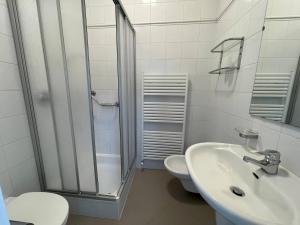 Chambre Lits Jumeaux Spacieuse