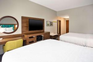 Room with Two Queen Beds - Non-Smoking room in Hampton Inn & Suites Lady Lake/The Villages