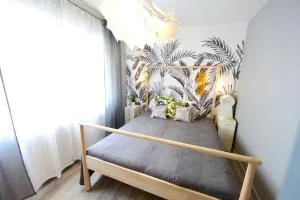 Le cocon coloré - centre ville - 50m de la gare - 塞夫里耶