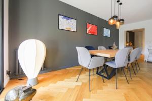 Appartements Le Superbe - T4 avec parking a 5 min du lac - 4 : photos des chambres