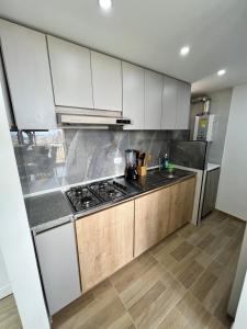 Nuevo Apartamento frente al Centro Comercial VIVA