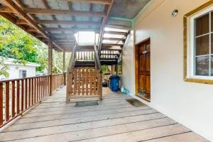 Isebei Guest House Gold Standard Certified - Dancing Pool